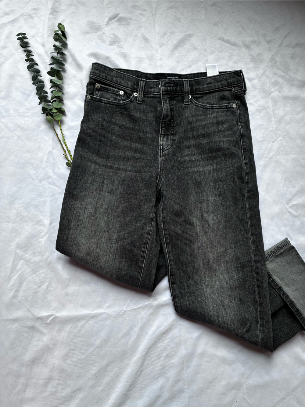 Banana Republic Washed Black Relaxed Straight Jeans